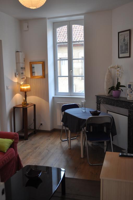 L'Appartement D'Aymar Moulins  Oda fotoğraf